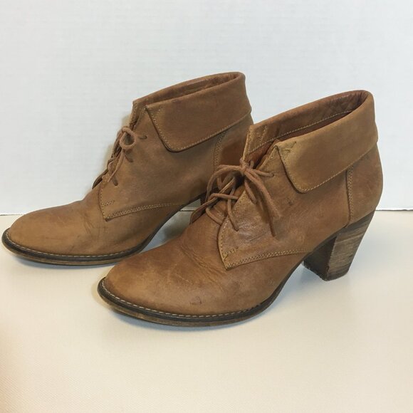 Steve Madden Bootie Jasperr Cuffed Tan Leather Size 9.5 Distressed - Picture 2 of 14